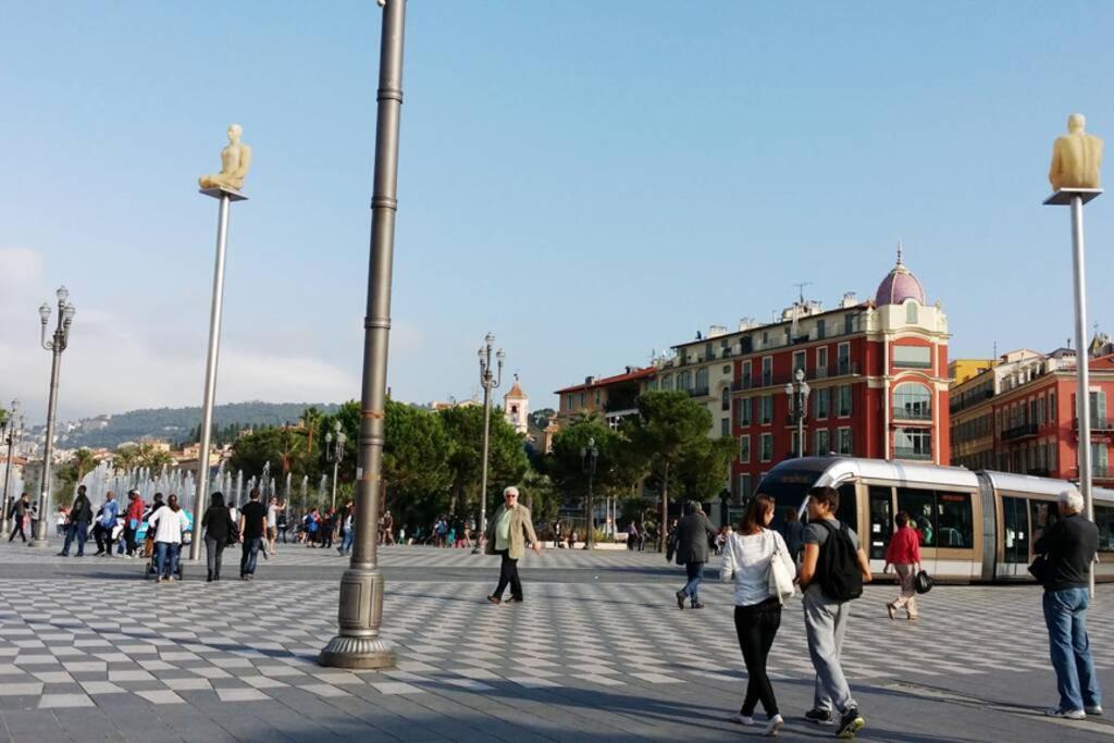 Spacious 3 Bedroom Flat Nice Center - Magnificent View-Parking المظهر الخارجي الصورة