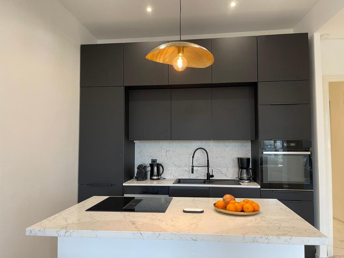 Spacious 3 Bedroom Flat Nice Center - Magnificent View-Parking المظهر الخارجي الصورة