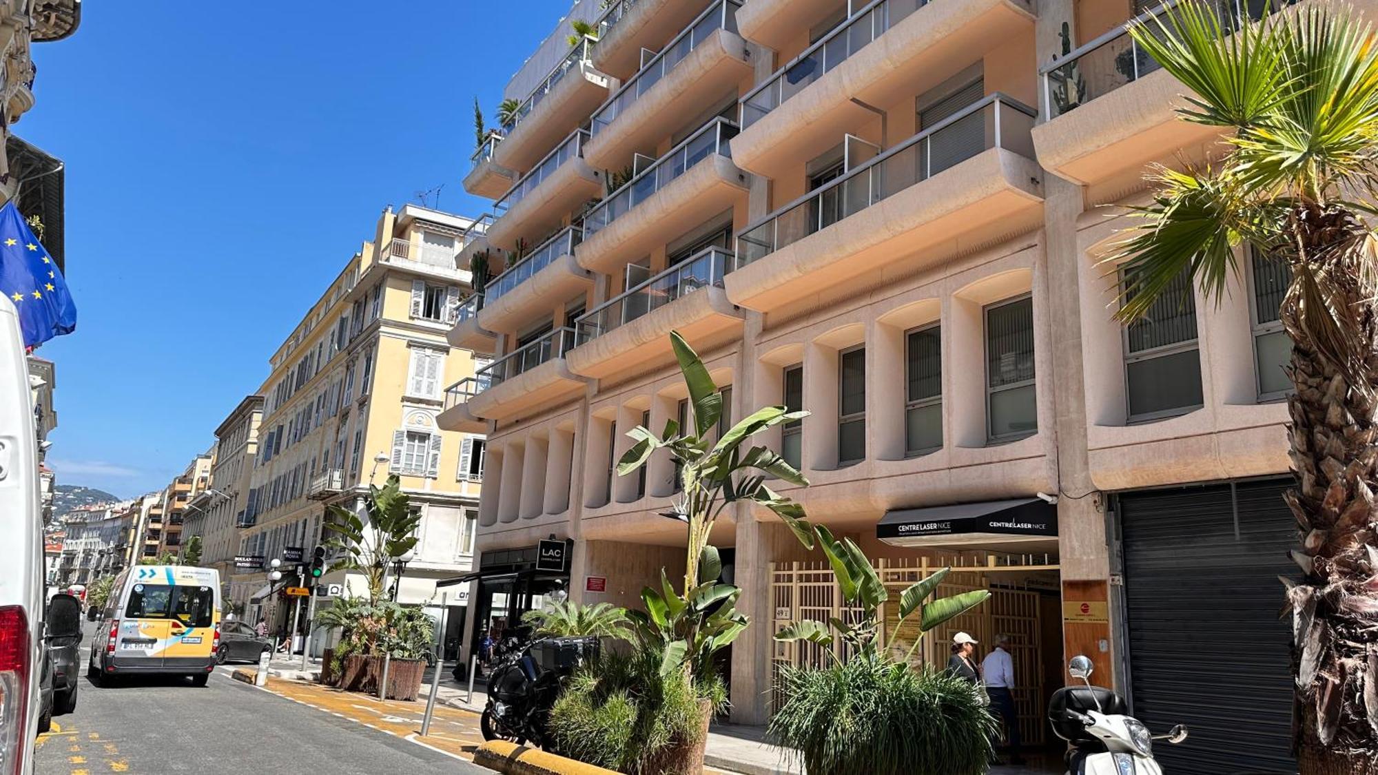 Spacious 3 Bedroom Flat Nice Center - Magnificent View-Parking المظهر الخارجي الصورة